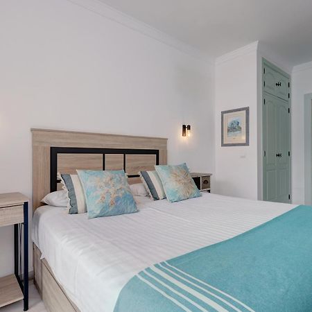 Apartament Punta Plata Beach Center Estepona Zewnętrze zdjęcie